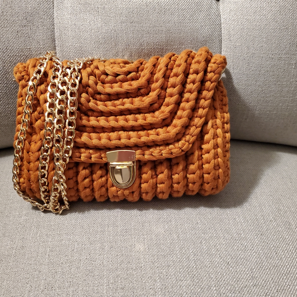 Handcrafted Tan Chain Strap Bag